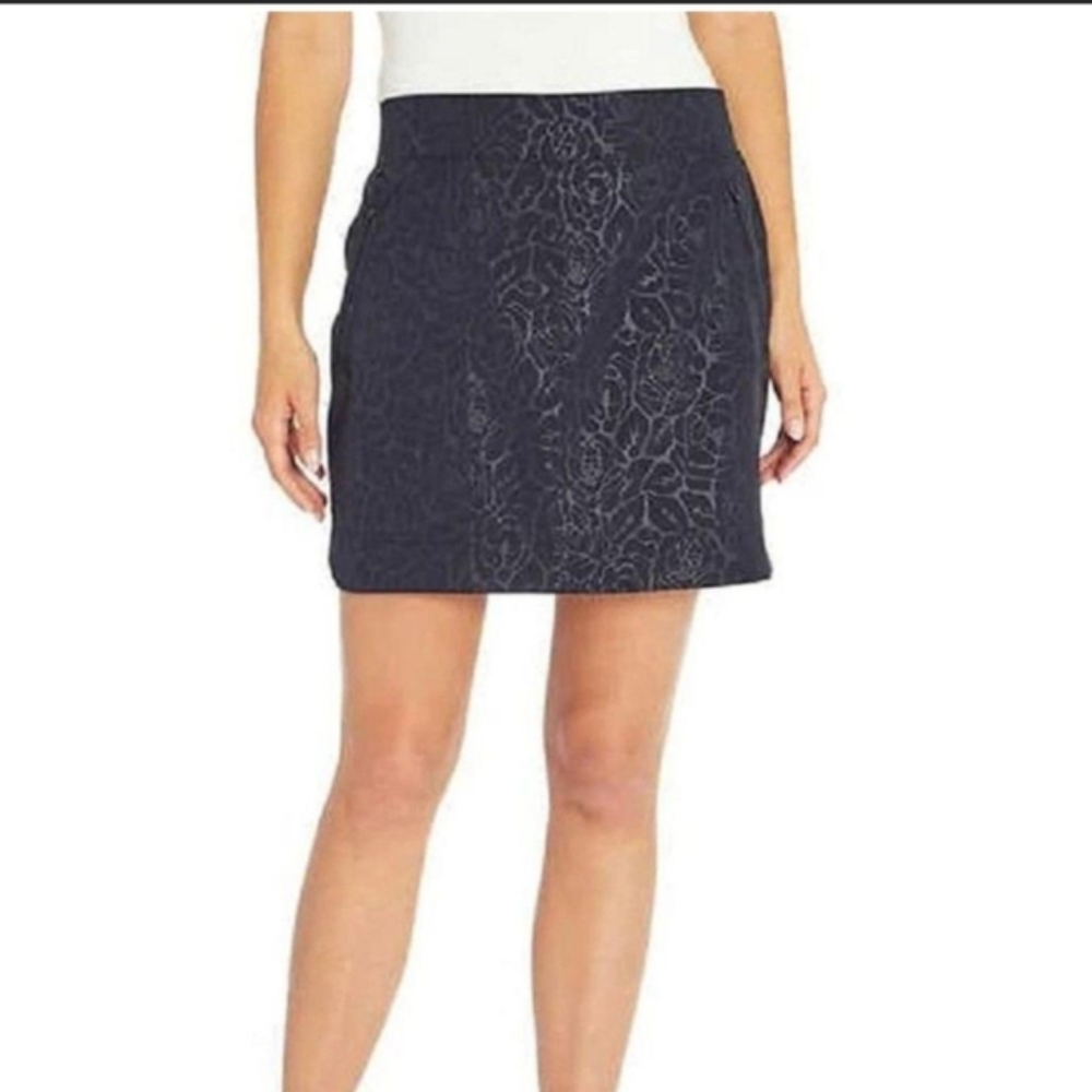 Orvis Black and Blue Floral/Geometric Athletic Skort Bundle of 2 sz XL - Picture 3 of 16